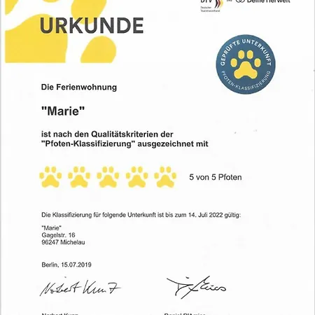 Marie *